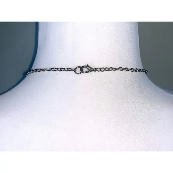 Vintage Hammered Silver Tone Interlocking Circle Dangling Disc Necklace - Picture 6 of 7